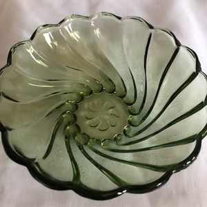 Vintage Hazel Atlas Green Berry Bowl